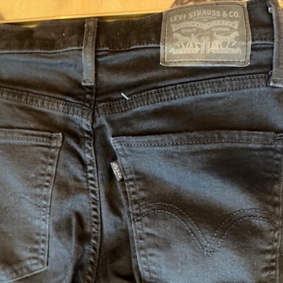 NWOT Levi's Women's Mile High Super Skinny Jeans in Black Haze - Size 27 x 30 - Picture 6 of 7
